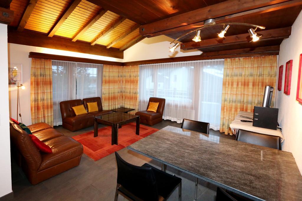 Apartamento Sarazena Saas-Fee Habitación foto